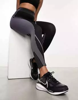 Черно-белые кроссовки Nike Vomero 17