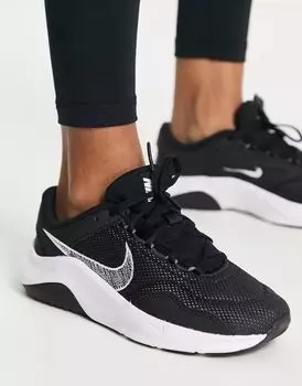 Черно-серые кроссовки Nike Legend Essential 3 NN