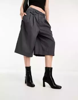 Черные ботинки на трубчатом каблуке Bershka