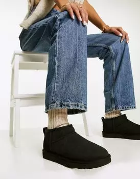 Черные ботинки UGG Classic Ultra Mini