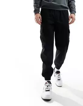 Черные брюки карго с узкими манжетами New Look
