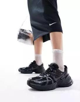 Черные и темно-серые кроссовки Nike V2K Run