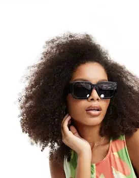Черные массивные квадратные солнцезащитные очки Vero Moda с графическими деталями