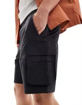 Черные нейлоновые шорты карго Bershka