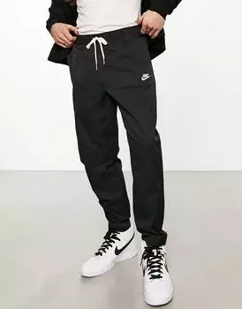 Черные тканые зауженные брюки Nike Club