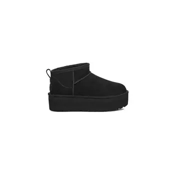 Черные замшевые ботинки UGG