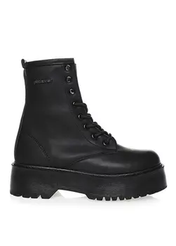 Черные женские ботинки Pierre Cardin