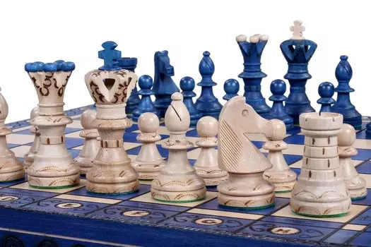 ДЕКОРАТИВНЫЕ ДЕРЕВЯННЫЕ ШАХМАТЫ ПОСОЛ (синие) Sunrise Chess & Games