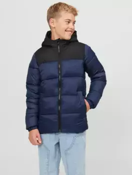 Детская стеганая куртка Jack & Jones "JJETOBY PUFFER HOOD SN JNR", с капюшоном Jack & Jones Junior, цвет Navy Blazer Detail:Black Blocking