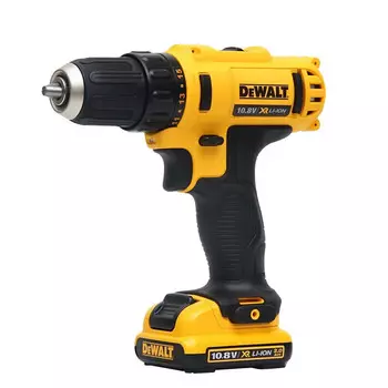 Дрель-шуруповерт Dewalt DCD710DK2-A9 + два аккумулятора 2.0Ah