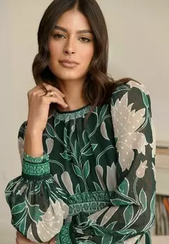 Дневное платье PLACEMENT PRINTED REGULAR FIT Lipsy, зеленый