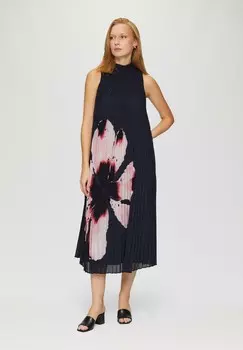 Дневное платье PLISSEE MIT BLUMEN-PRINT s.Oliver BLACK LABEL, темно-синий