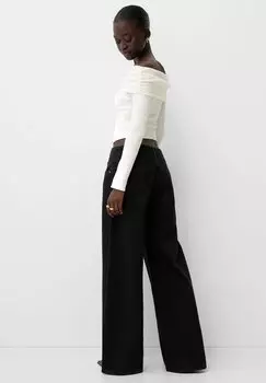 Джемпер WITH BARDOT NECKLINE Bershka, белый
