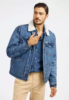 Джинсовая куртка Guess, синий
