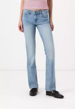 Джинсы Bootcut Wrangler, цвет Stelth