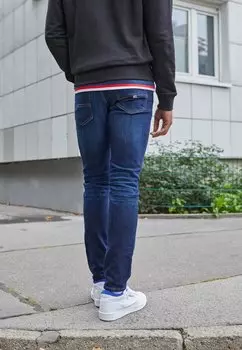 Джинсы приталенного кроя SCANTON SLIM Tommy Jeans, темный деним