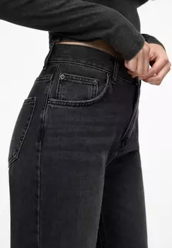 Джинсы прямого кроя PULL&BEAR, черный