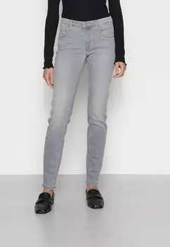 Джинсы Slim fit Marc O'Polo
