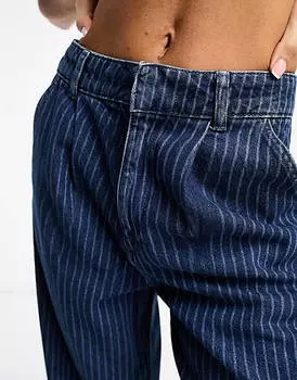 Джинсы в тонкую полоску ASOS DESIGN