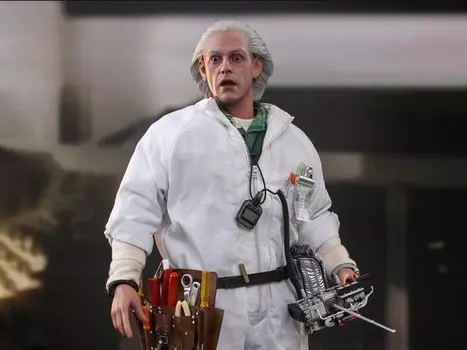 Фигурка Back to the Future MMS610 Doc Brown Deluxe 1/6th Scale Collectible Figure Hot Toys