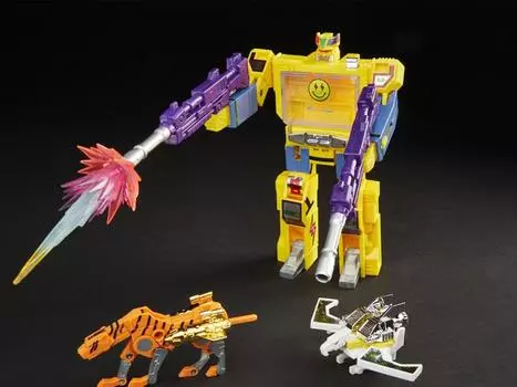 Фигурка Transformers Collaborative J. Balvin x Transformers Voyager J. Balvitron Exclusive Figure Hasbro