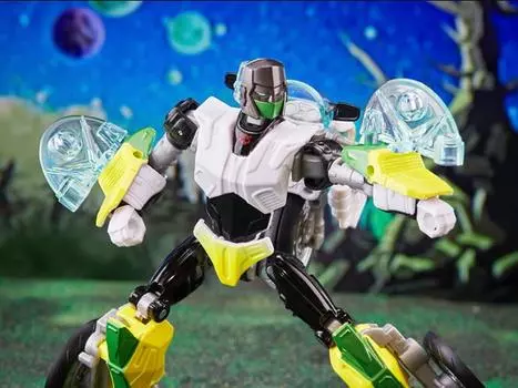 Фигурка Transformers: Legacy Evolution Deluxe Class G2 Universe Laser Cycle Exclusive Takara Tomy