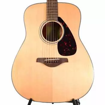 Фолк-акустическая гитара Yamaha FG800