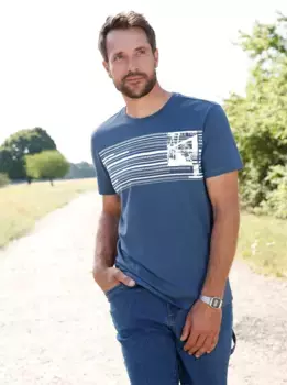 Футболка "Двойная упаковка рубашек", белый