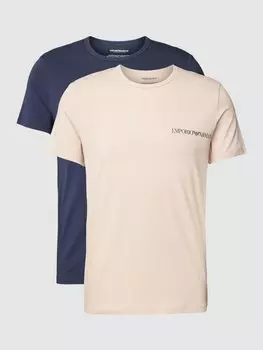 Футболка с этикеткой Emporio Armani