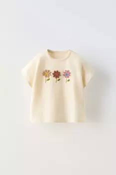Футболка с цветочной аппликацией ZARA, экрю