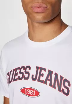 Футболки с принтом Guess Jeans, белый
