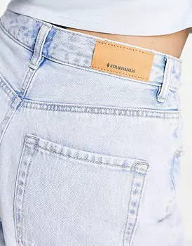 Голубые джинсовые шорты Stradivarius