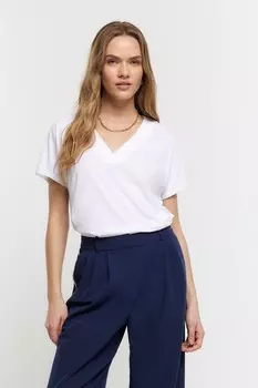 Элегантная футболка с V-образным вырезом River Island, белый