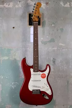 Электрогитара Squier Classic Vibe '60s Stratocaster with Laurel Fretboard - Candy Apple Red