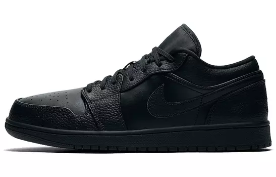 Jordan 1 Low Triple Черный