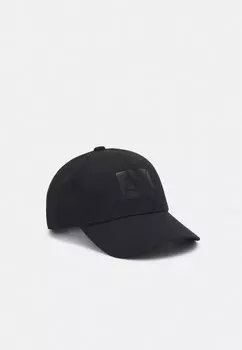 Кепка Armani Exchange, черный