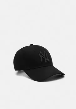 Кепка New Era, черная