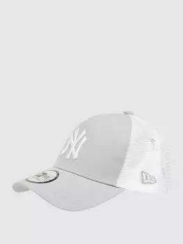 Кепка с логотипом New Era