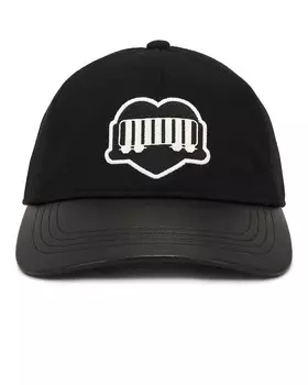 Кепка с сердечком и шлейфом Carhartt WIP, черный
