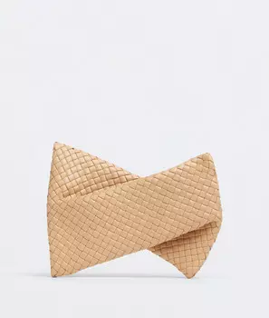 Клатч Bottega Veneta