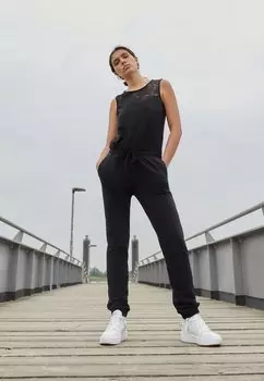 Комбинезон Urban Classics, черный