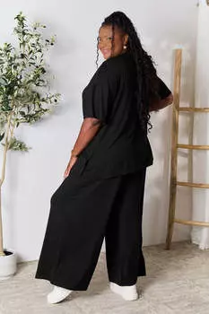 Комплект из топа и брюк полного размера с круглым вырезом и разрезом FASHNZFAB, черный