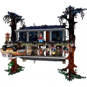 Конструктор пластиковый Lego Очень странные дела