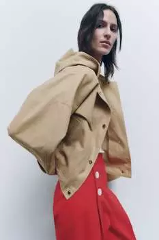Короткая куртка с капюшоном ZARA, кэмел