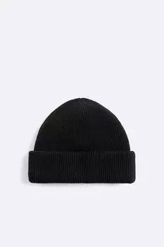 Короткая шапка ZARA, черный