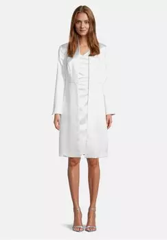 Короткое пальто Vera Mont