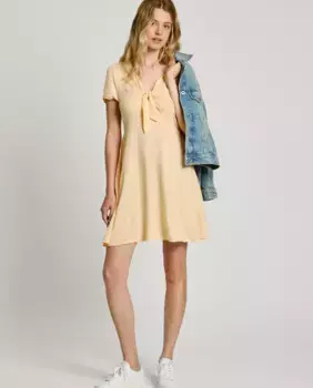 Короткое платье с завязкой спереди Pepe Jeans, желтый