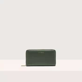 Кошелек Coccinelle Metallic Soft, цвет Alga