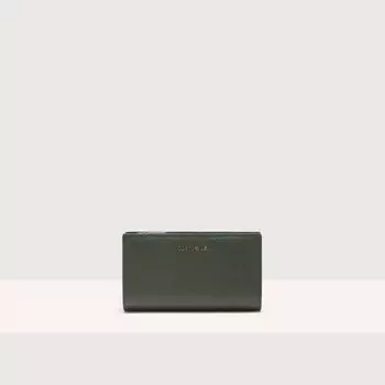 Кошелек Coccinelle Metallic Soft, цвет Alga