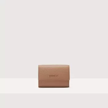 Кошелек Coccinelle Metallic Soft, цвет Skin
